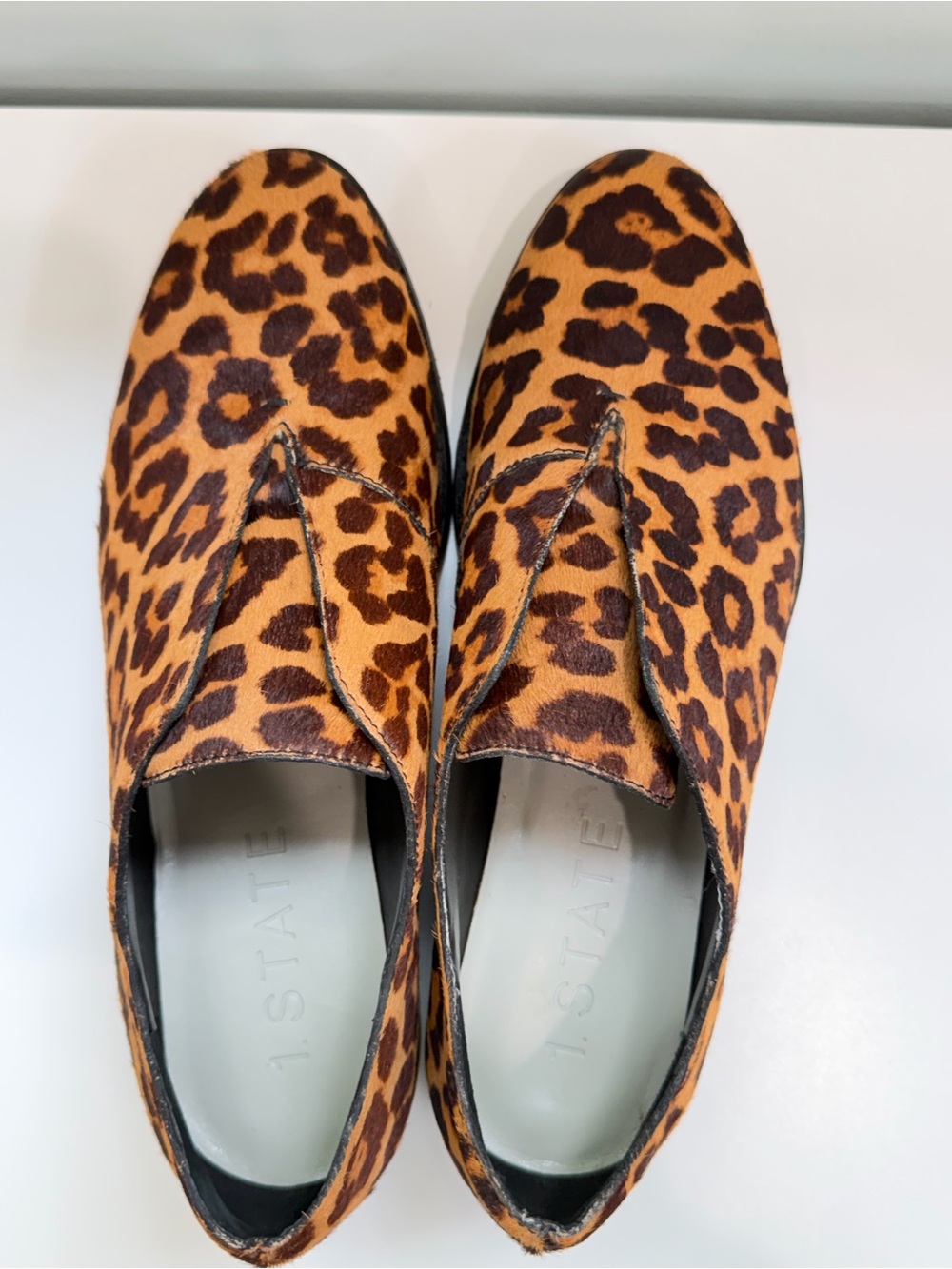 1 State Womens 7.5 Leopard Animal Print Fur Slip On Flat Statement Loafers